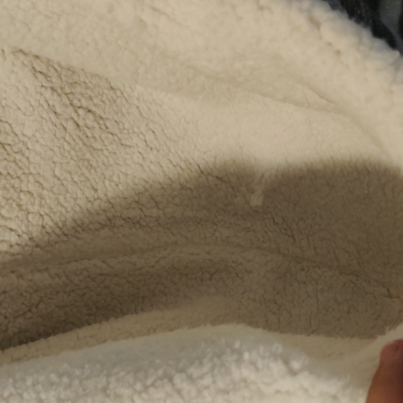 Super comfy cardigan. - Picture 6 of 6